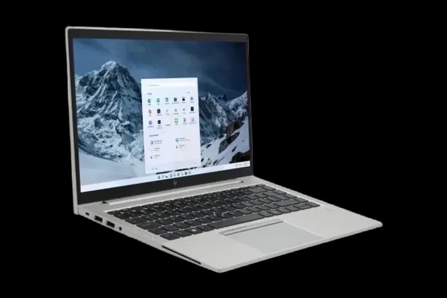 Laptop HP EliteBook 845 G7 z otwartym ekranem