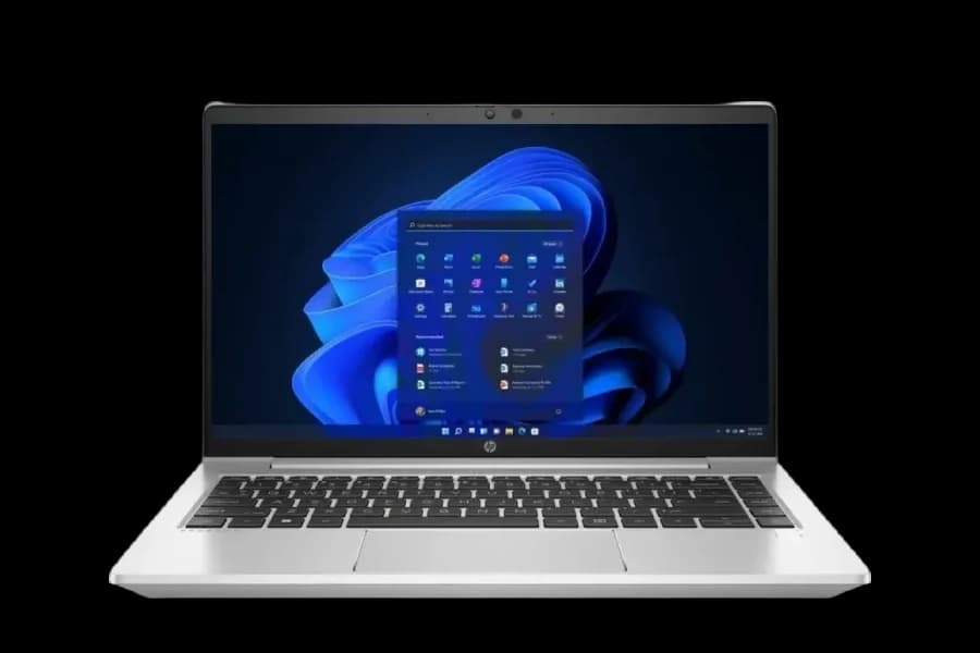 Laptop HP ProBook 640 G8 widziany z przodu